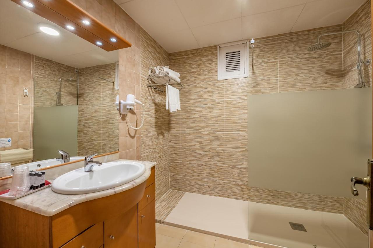 Vilafreser Hotel Sausa מראה חיצוני תמונה