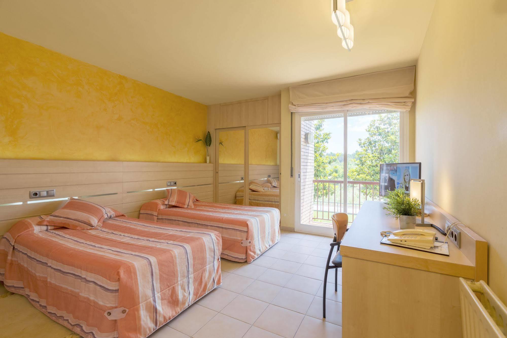 Vilafreser Hotel Sausa מראה חיצוני תמונה