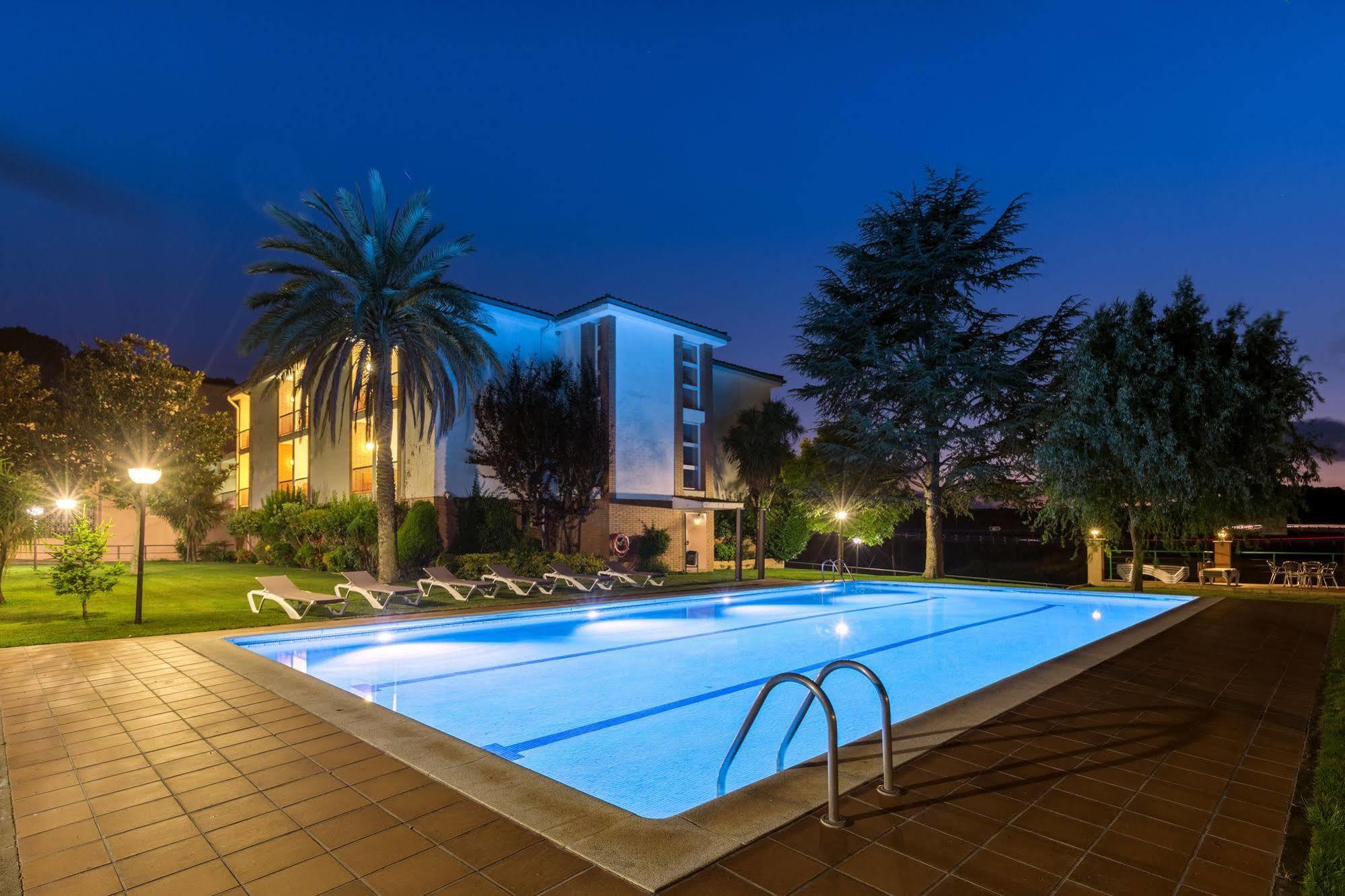 Vilafreser Hotel Sausa מראה חיצוני תמונה