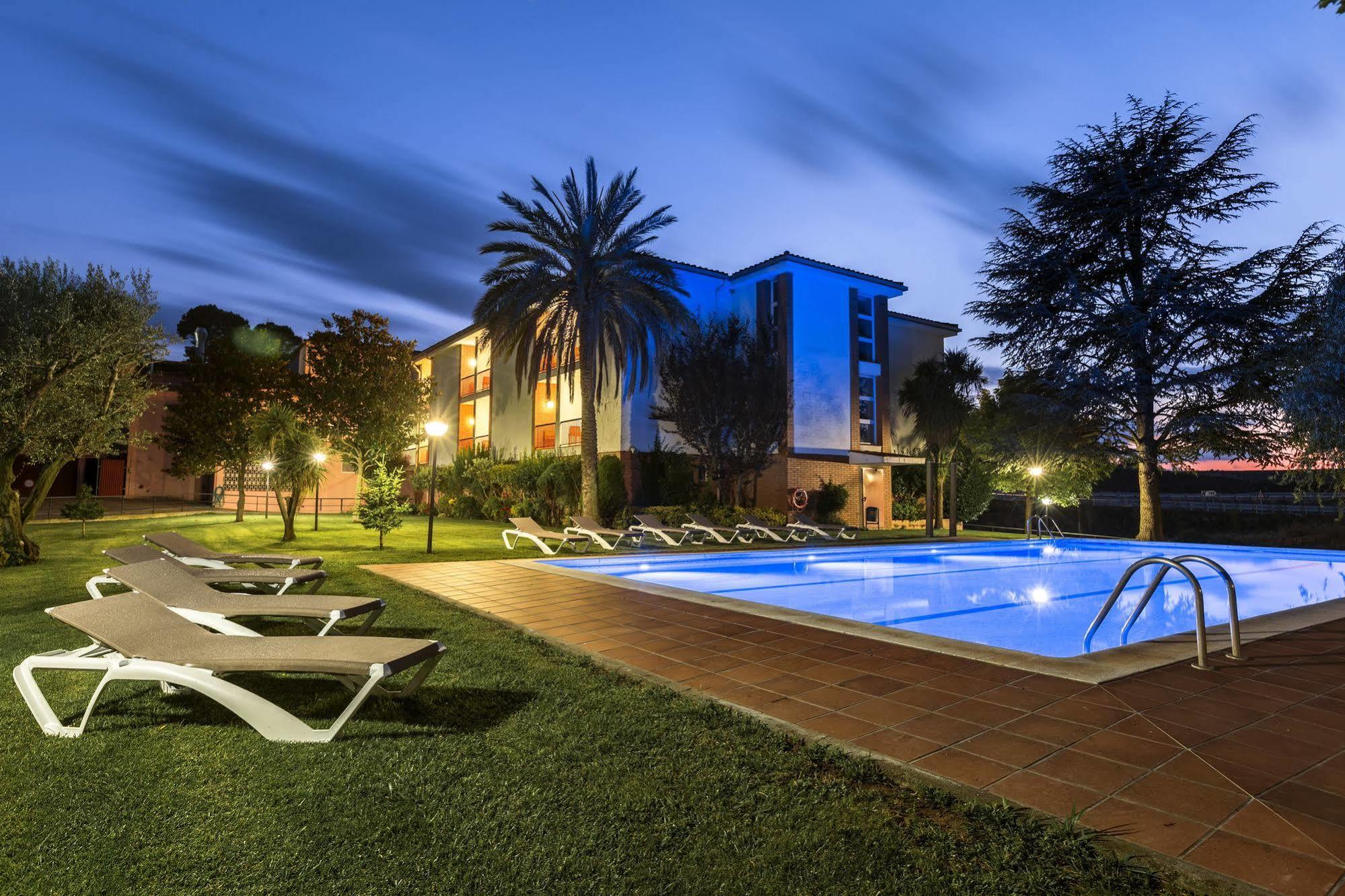 Vilafreser Hotel Sausa מראה חיצוני תמונה